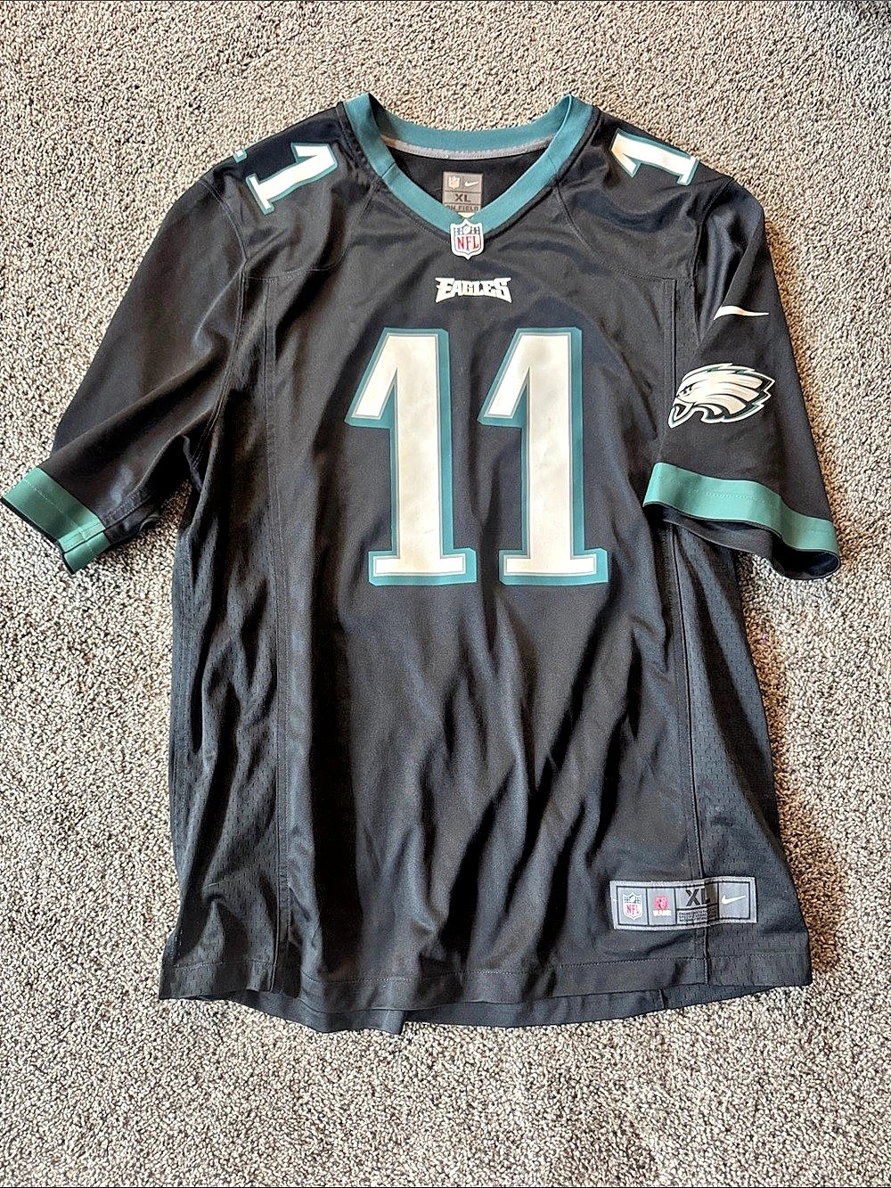 Nike Philadelphia Eagles Carson Wentz #11 Nike On-Field Game Jersey XL